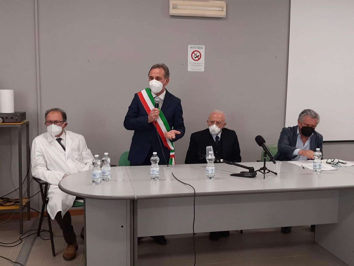 Eboli Inaugurato Con De Luca Il Nuovo Reparto Di Cardiologia Il