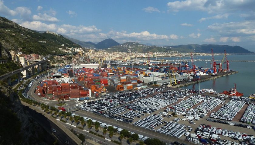 Salerno, gravato da mandato europeo: arrestato 54enne al porto