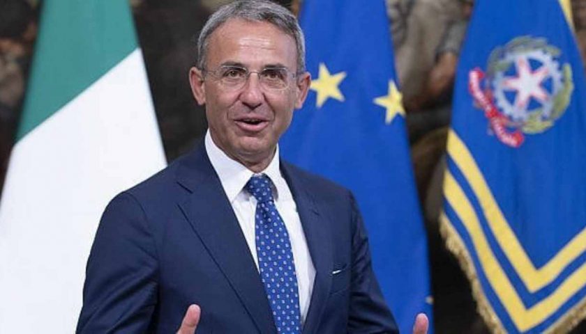 Il ministro Costa: “Attenzione sul fiume Sarno senza precedenti”