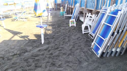 Pastena, NaturArt: tracce di nido di tartaruga marina individuate vicino al lido Caravella a Salerno